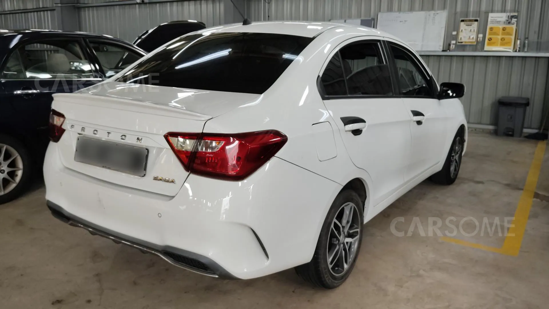 2021 Proton Saga 1.3 Premium terpakai warna White untuk dijual di Kuching, Sarawak, gambar 3