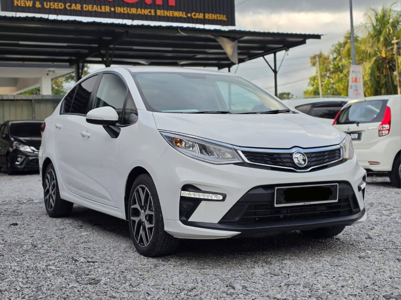 古晋（砂拉越）出售的二手 2025 Proton Persona 1.6 Premium，White