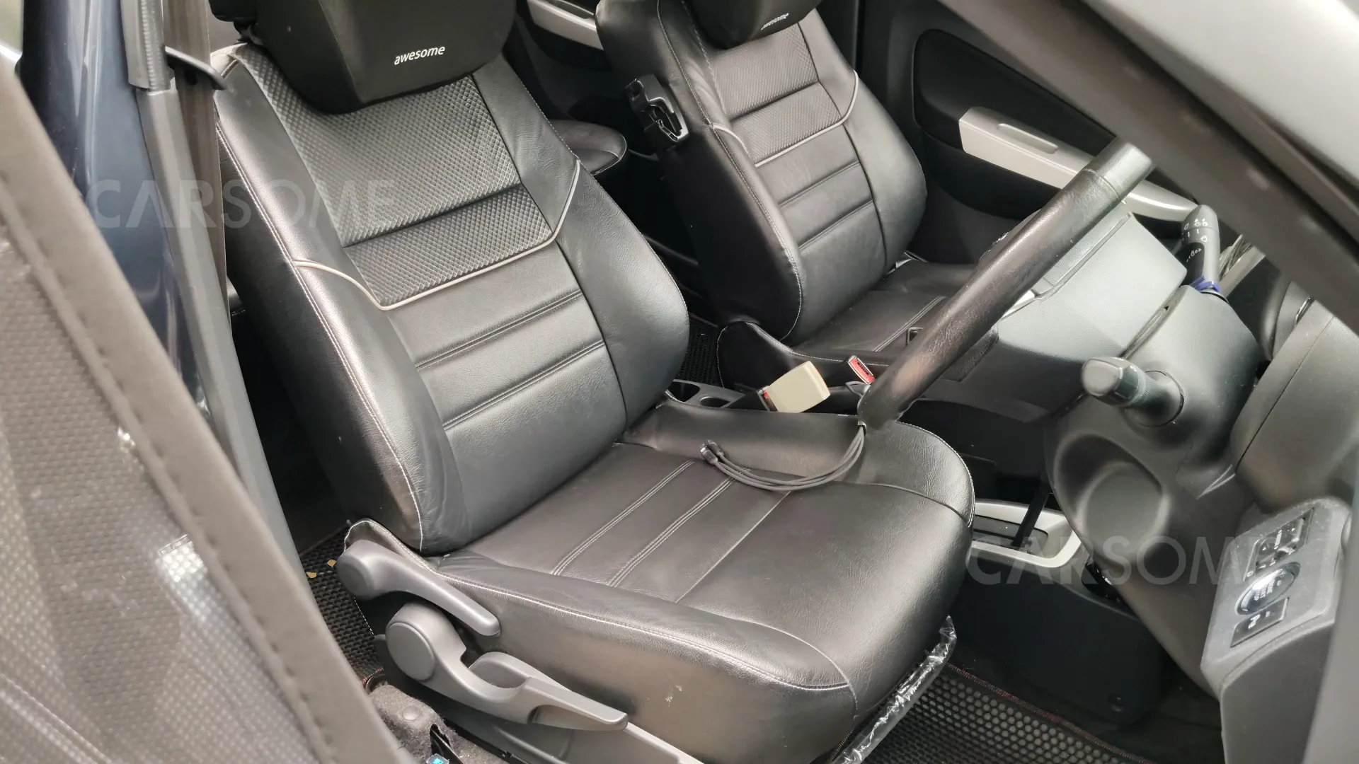 2019 Perodua Axia 1.0 AV terpakai warna Blue untuk dijual di Kuching, Sarawak, gambar 7